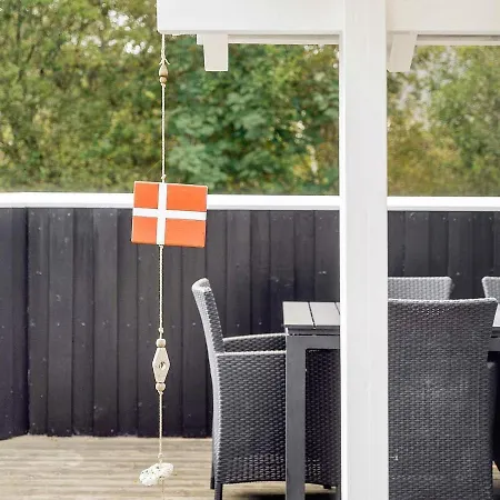 8 Person In Lb K By Traum Ålbæk